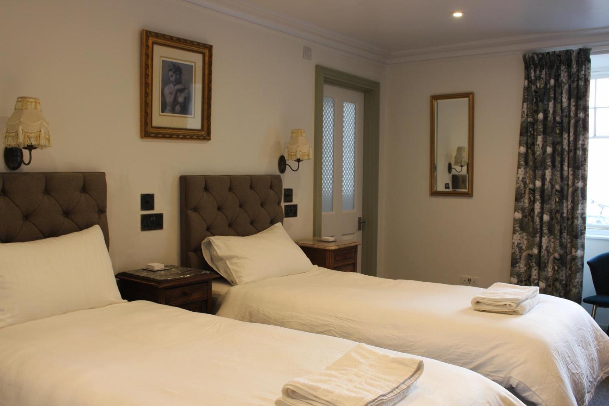 The Dulwich Guest house Cheltenham