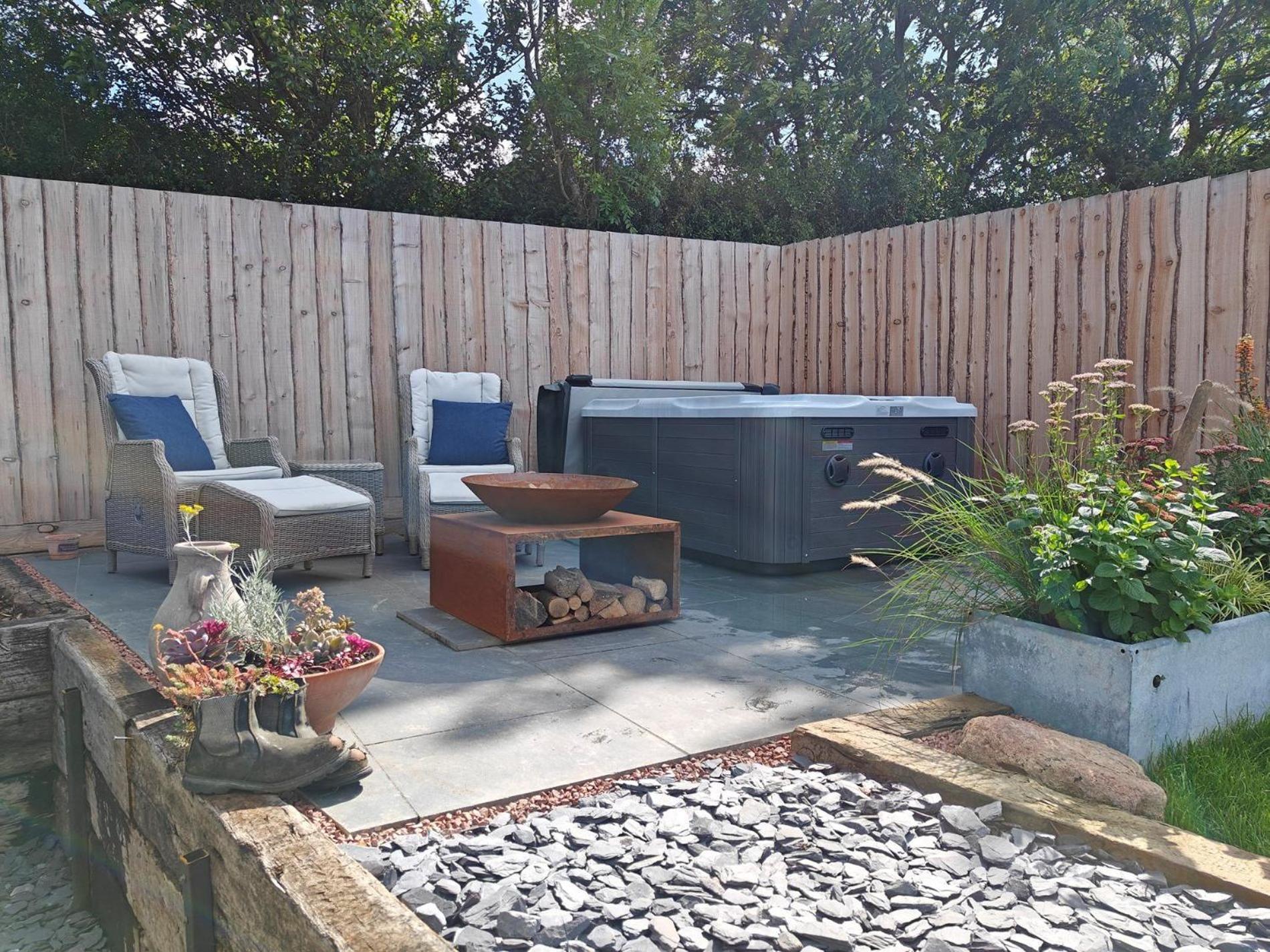 1 Bed In 95422 Holiday home