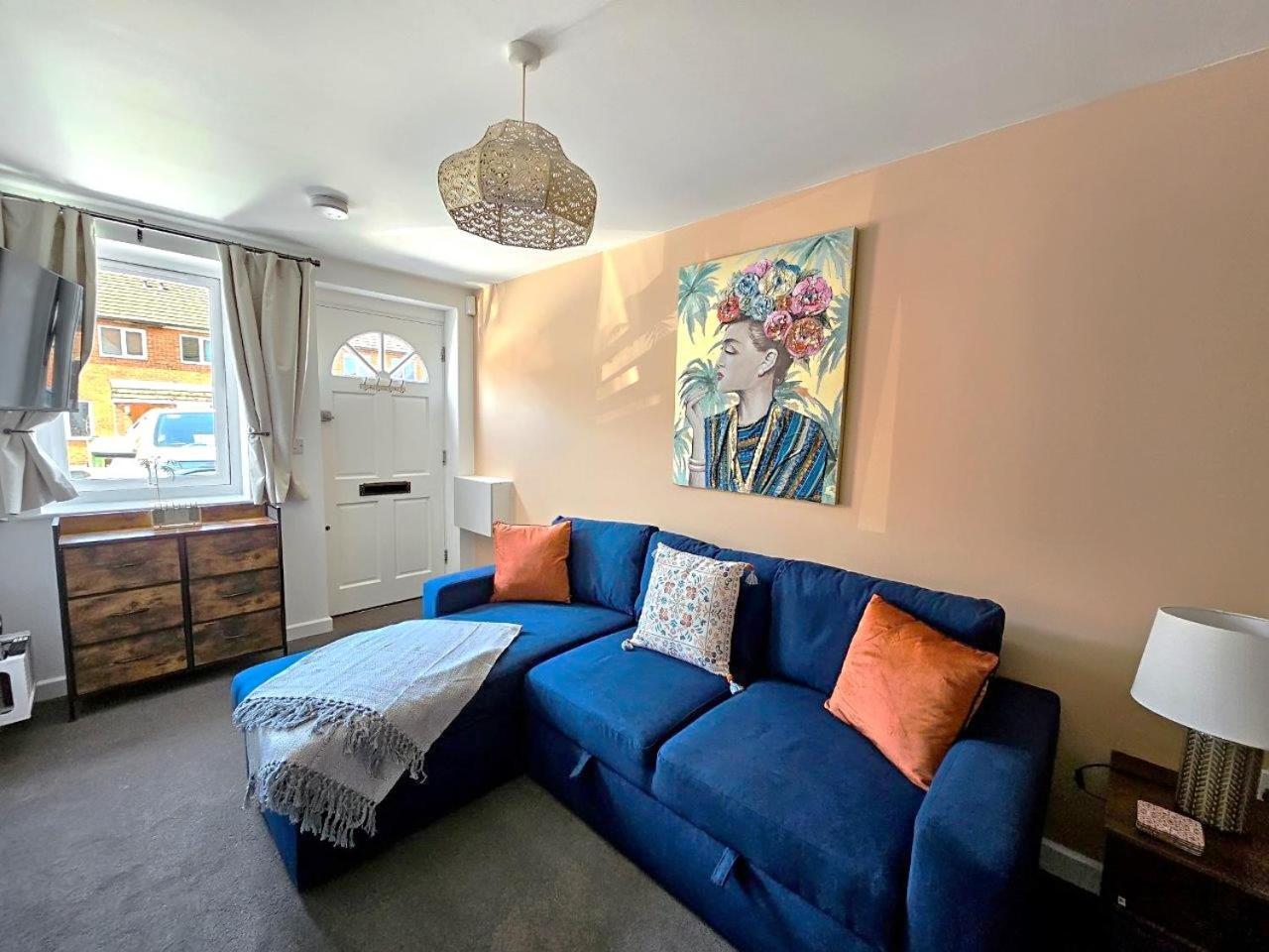 The Hewlett Court Terracotta By Fortuna Apartment Cheltenham