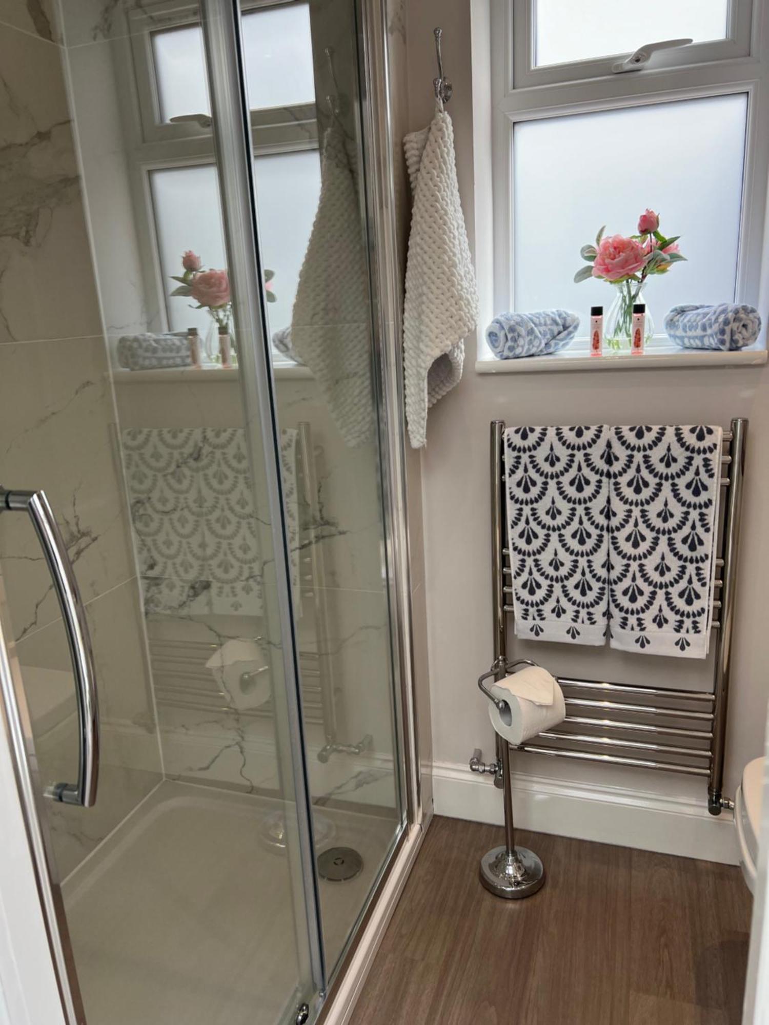 The Lily Pad - Townhouse, A Short Walk To Town Center And Racecourse Holiday home *