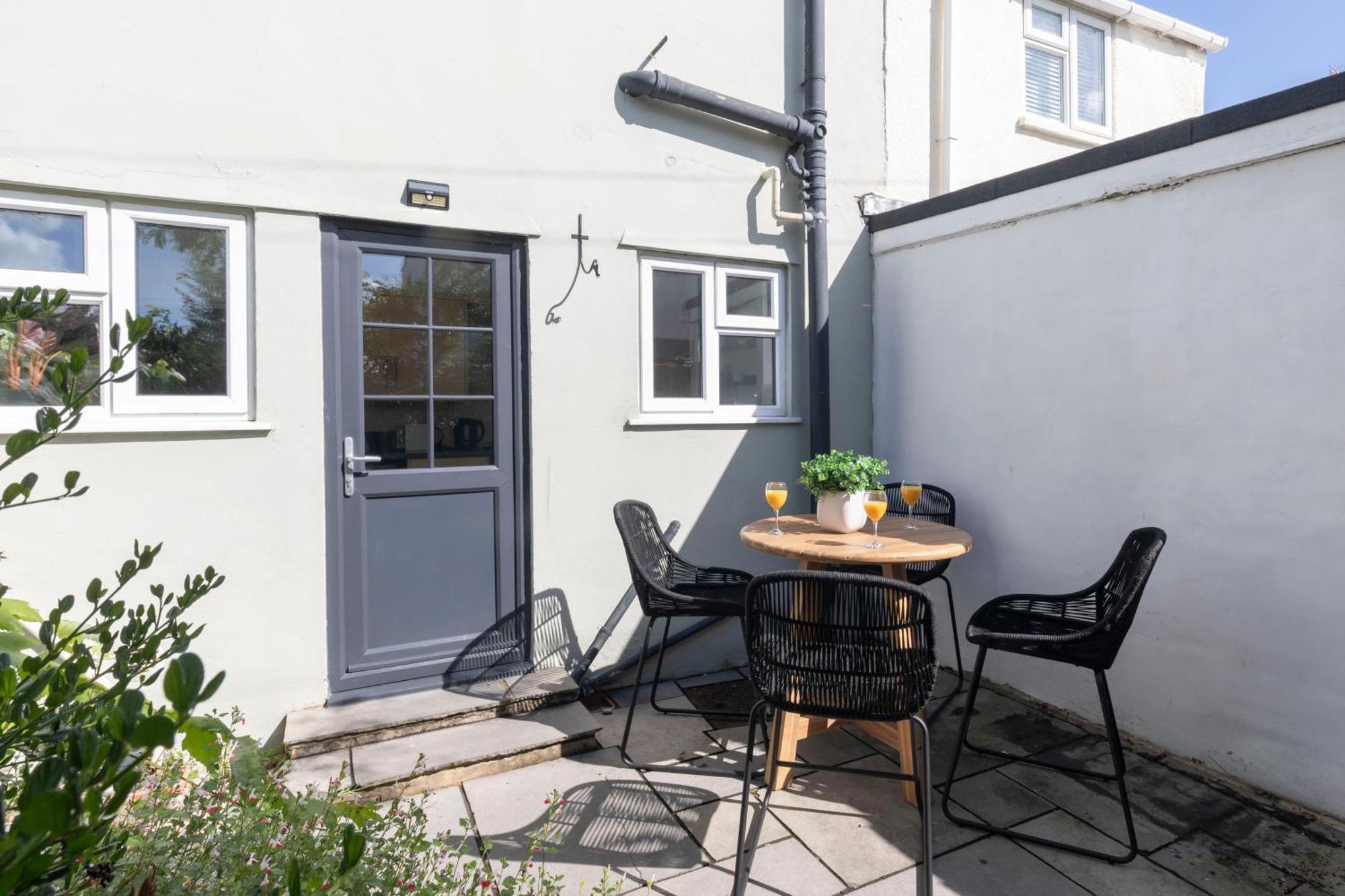 Beautiful Victoria Retreat * Cheltenham