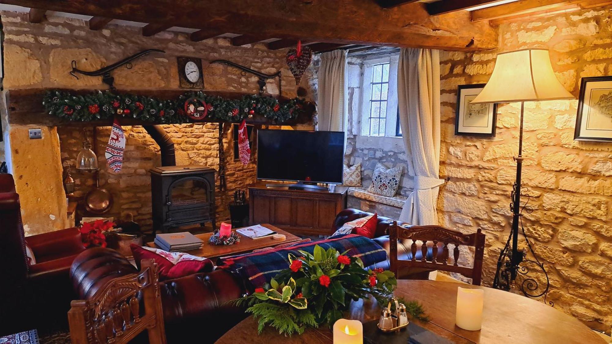 Casa de férias Graziers - Character Cotswold With Inglenook, Parking And Pub Nearby Cheltenham