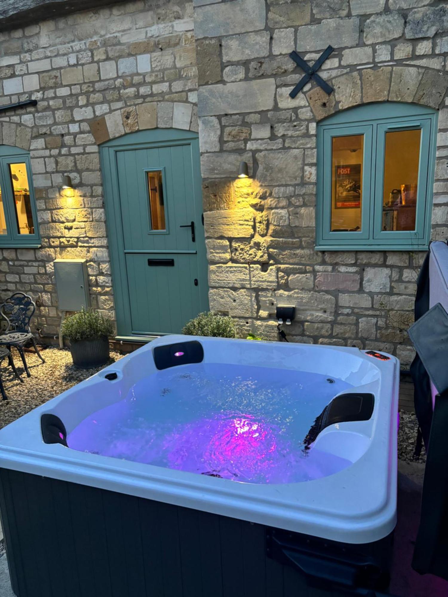 Holiday home The Old Forge Cheltenham