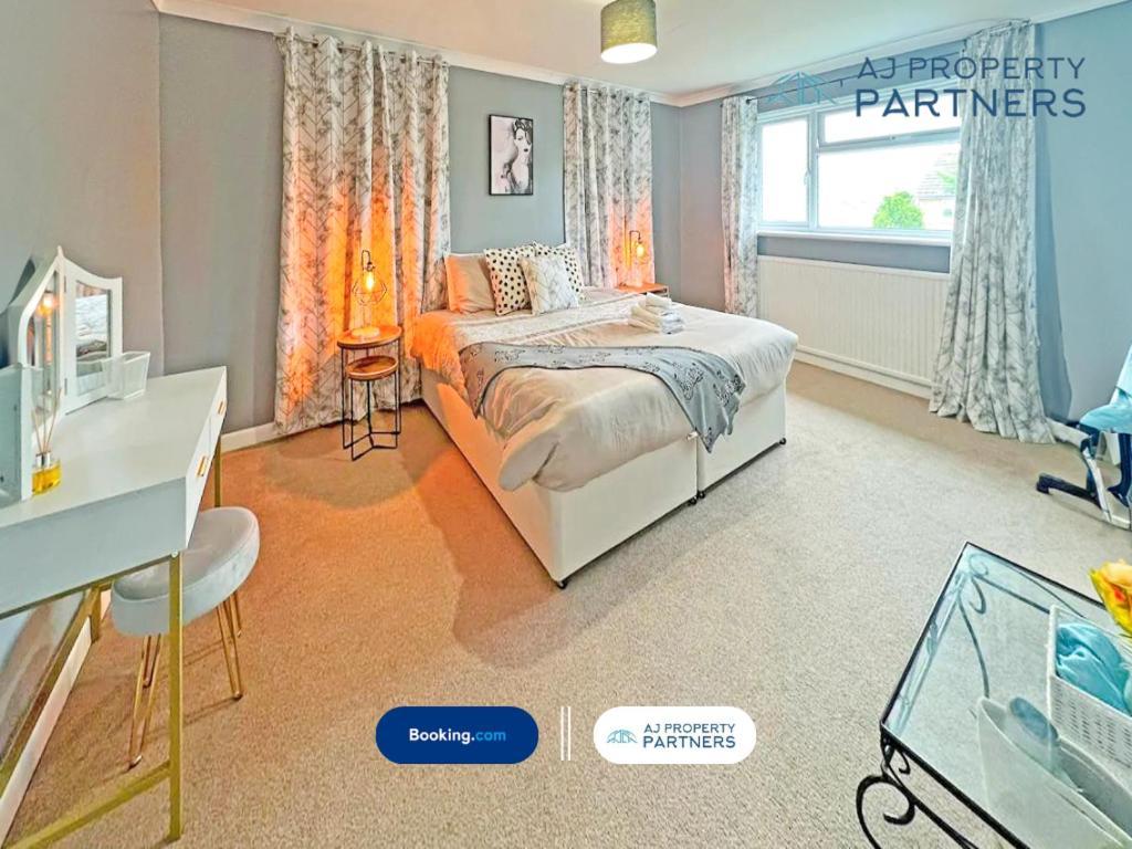 Premium L Hill View L Last-minute Offer L L Aj L Perfect For Short Or Long L 4beds 4bedrooms *