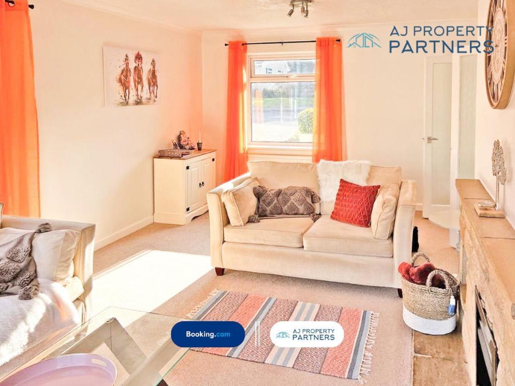 Premium L Hill View L Last-minute Offer L L Aj L Perfect For Short Or Long L 4beds 4bedrooms Casa de férias