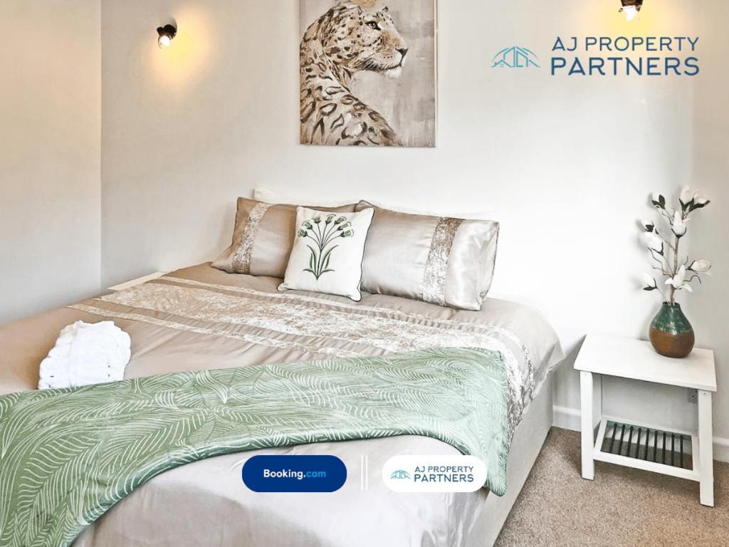Premium L Hill View L Last-minute Offer L L Aj L Perfect For Short Or Long L 4beds 4bedrooms Casa de férias Cheltenham