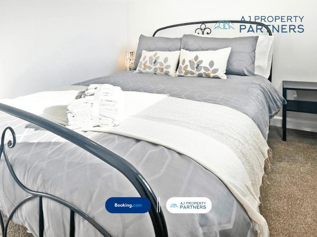 Casa de férias Premium L Hill View L Last-minute Offer L L Aj L Perfect For Short Or Long L 4beds 4bedrooms *