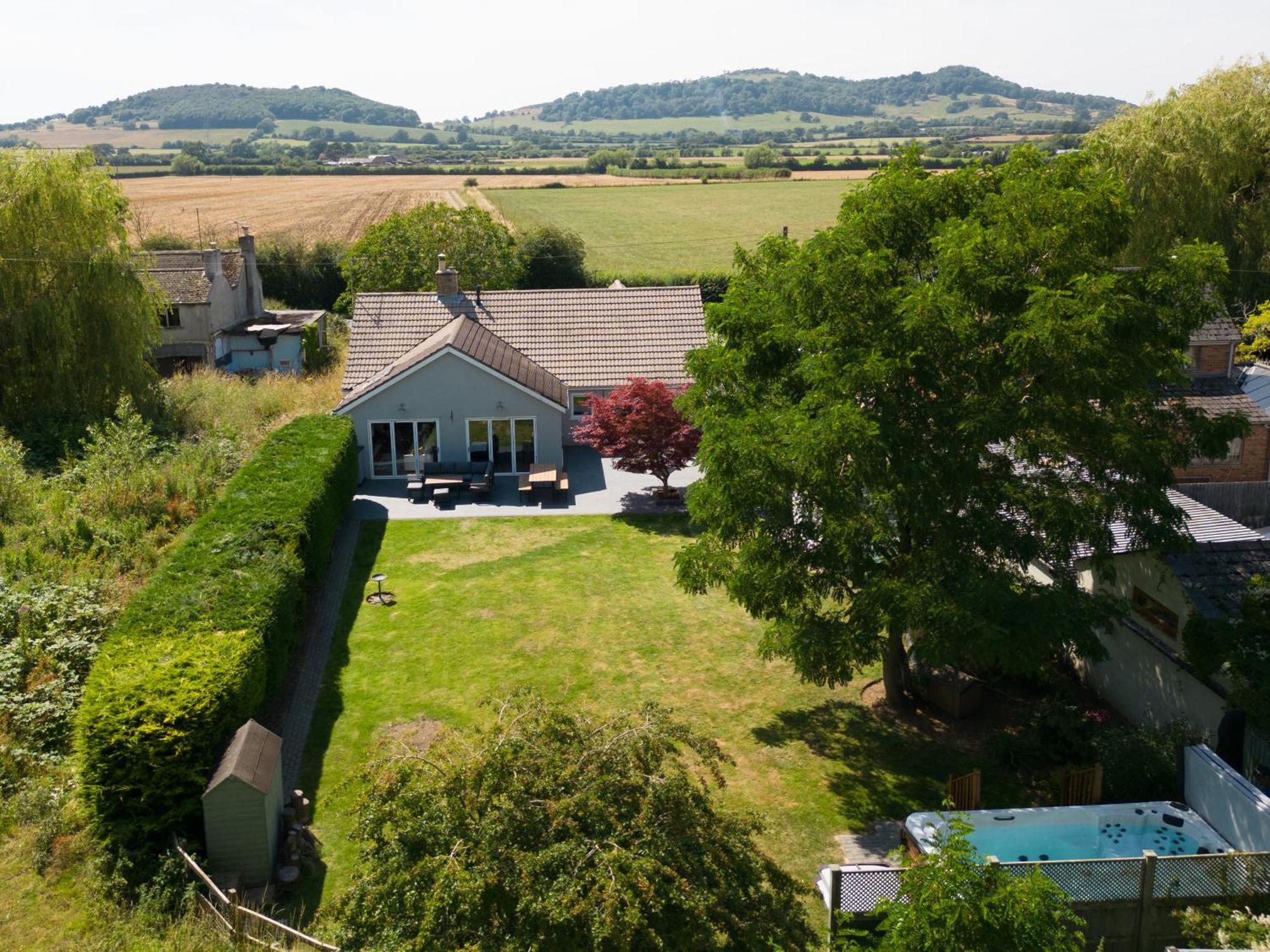 Holiday home Magnificent 3-bedroom With Swim