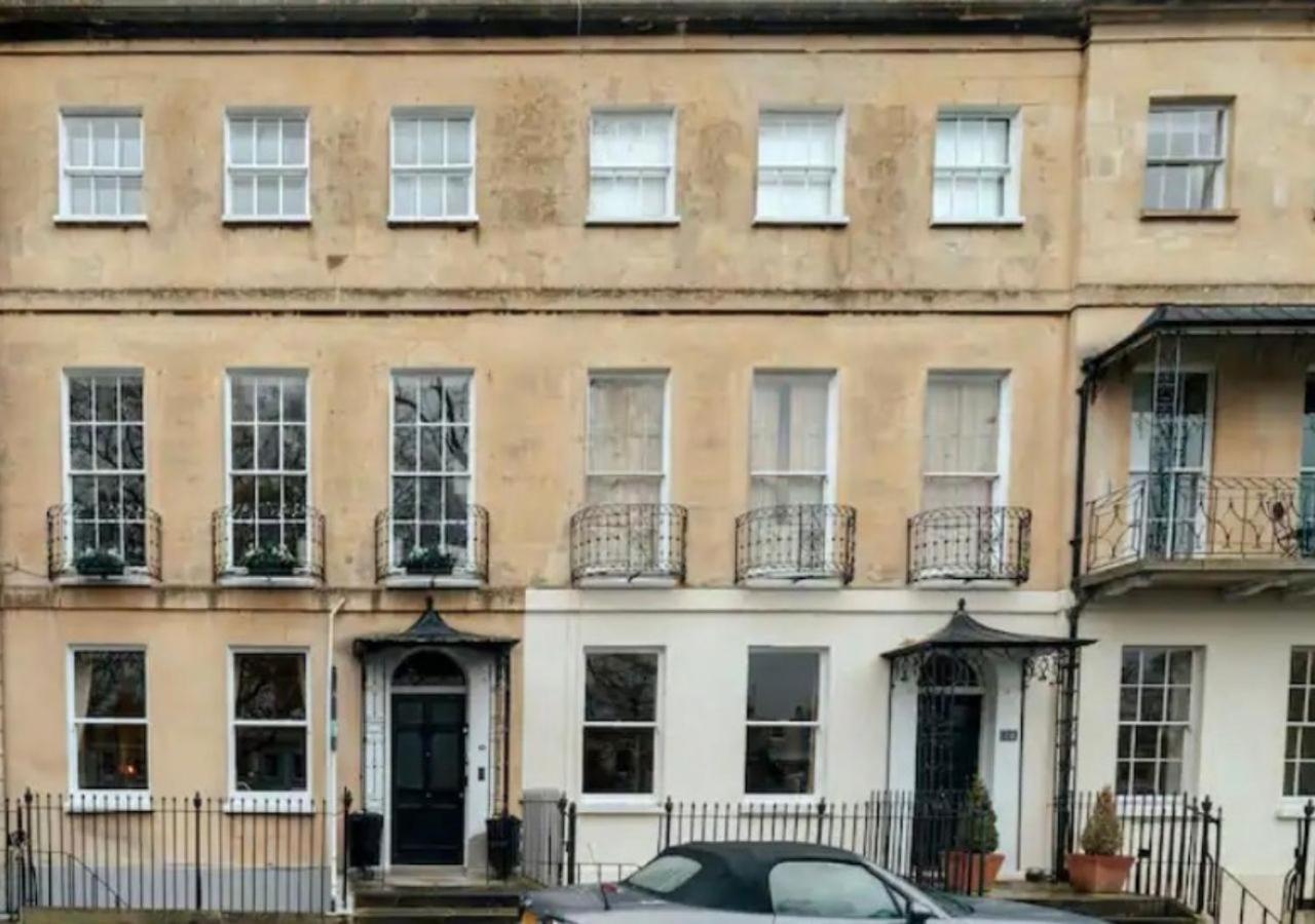 Apartment Stylish Grade Ii Listed Apartment: The London *