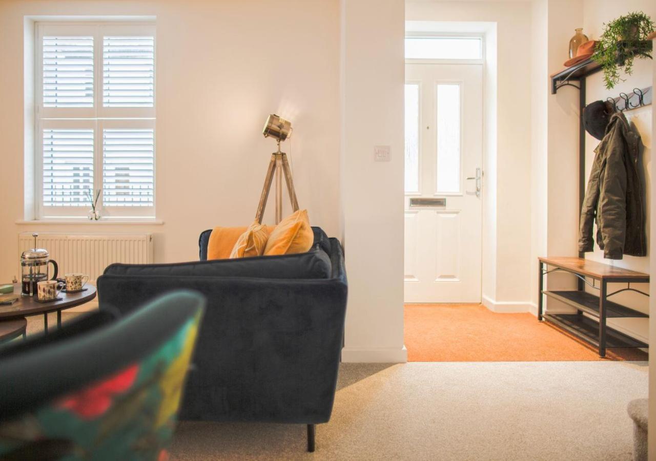 Holiday home Stunning 2 Bed With Private Patio And Free Parking Cheltenham