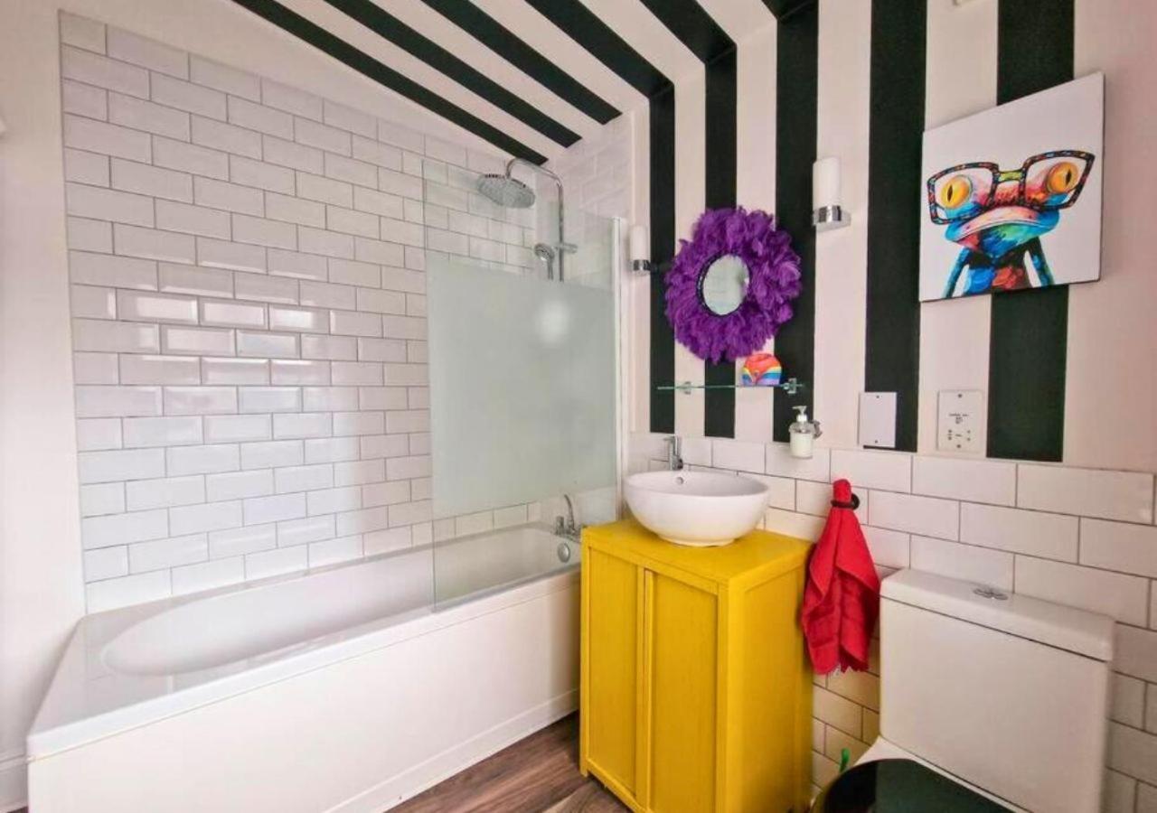 Eclectic 1bd In The Heart Of Cheltenham! Cheltenham