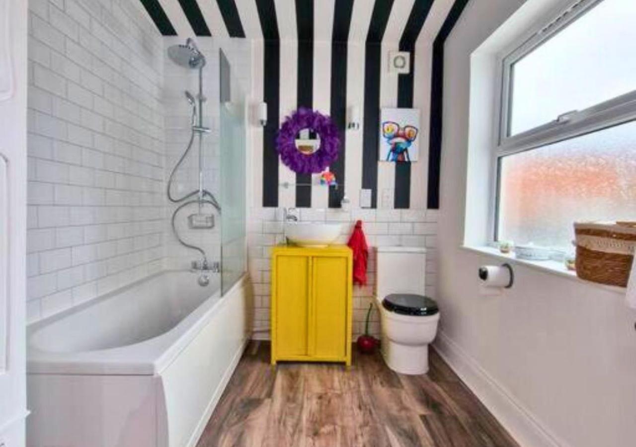 Eclectic 1bd In The Heart Of Cheltenham! * Cheltenham