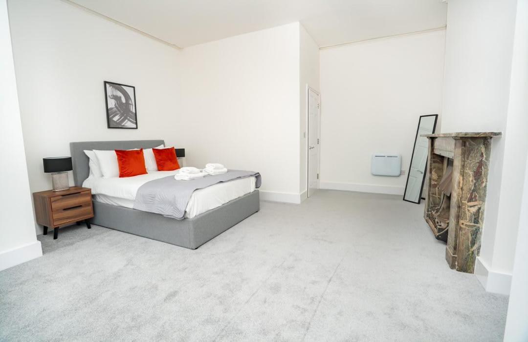 Cosy 1 Bedroom In Centre Apartment *