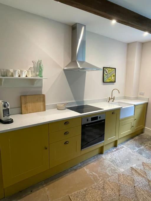 Holiday home The Fishing Cheltenham