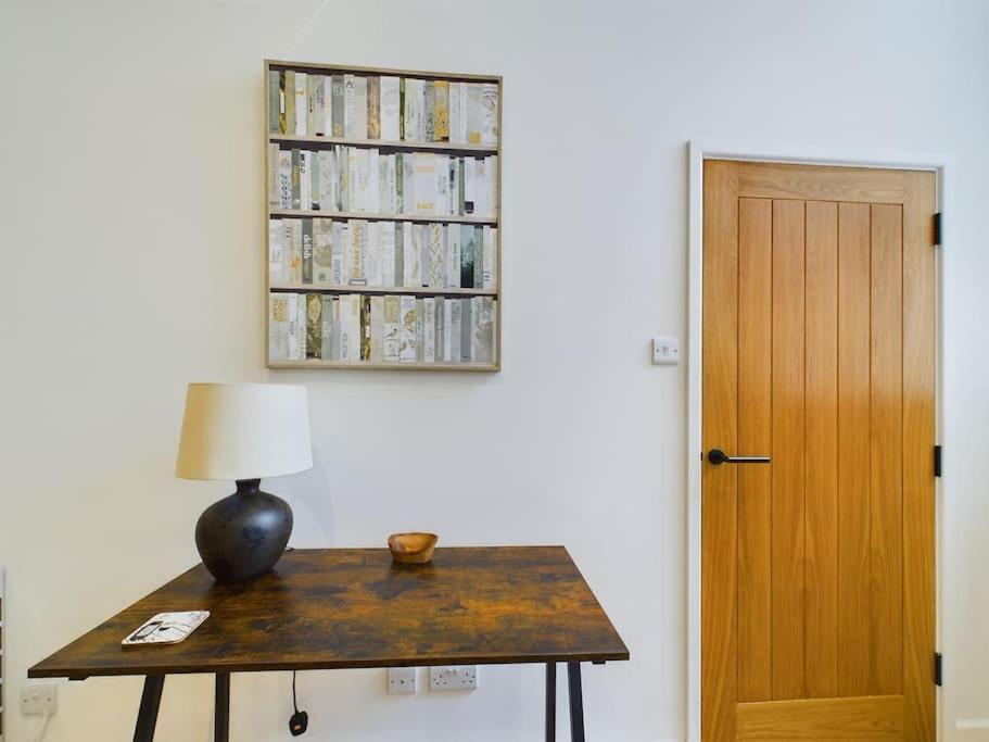 Arcadia House, Location With Parking, King Size Bed And Wifi Cheltenham