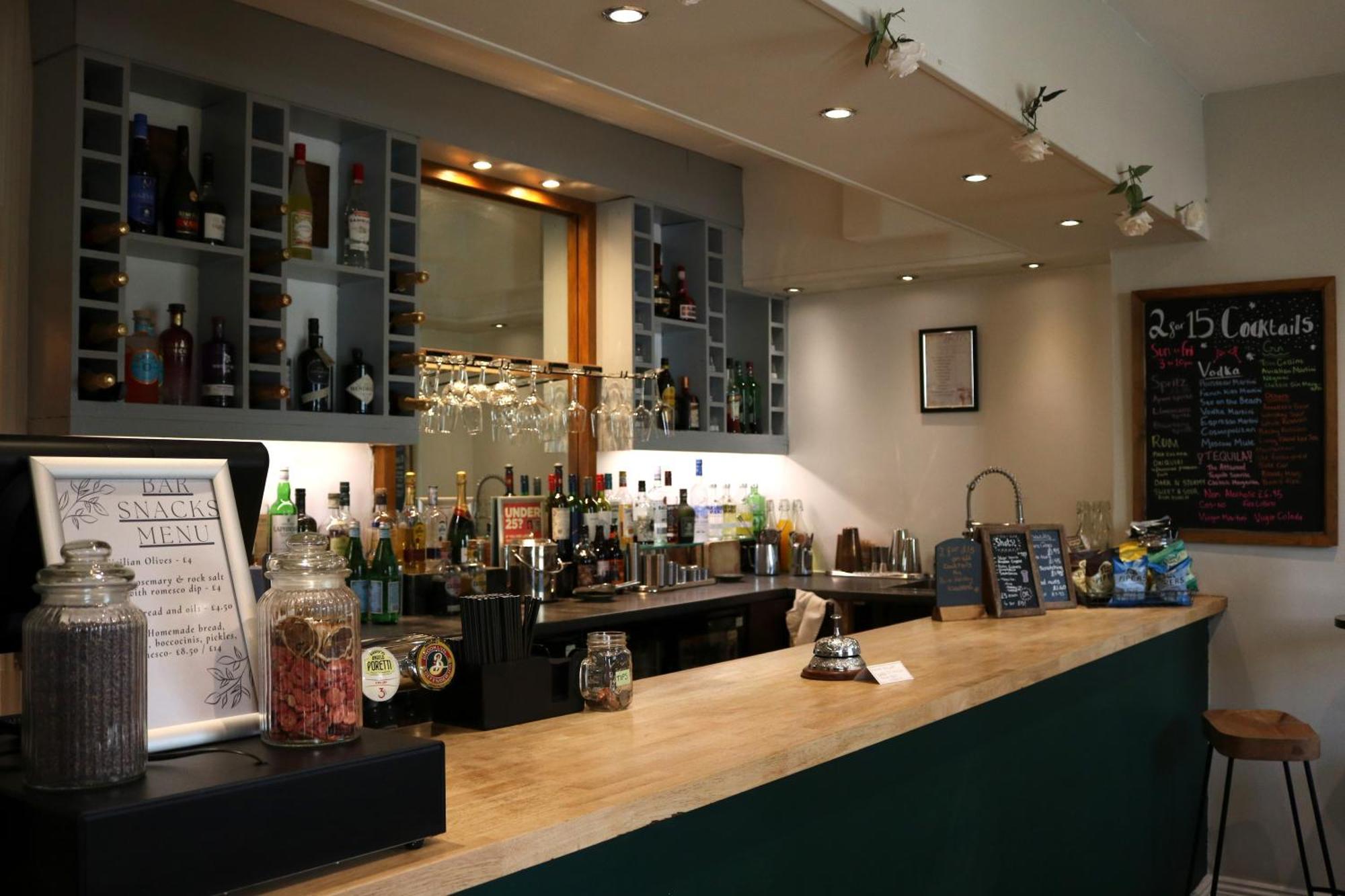 Hotel Clarence Court Cheltenham