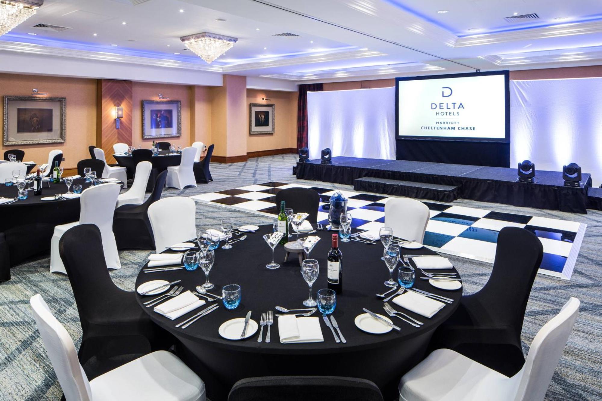 Hotel Delta By Marriott Chase Cheltenham