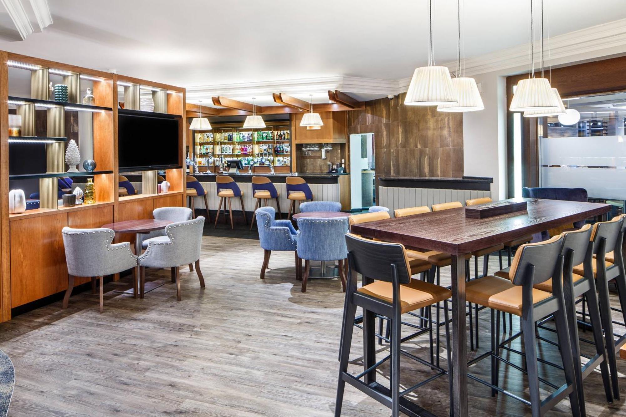 Hotel Delta By Marriott Chase Cheltenham