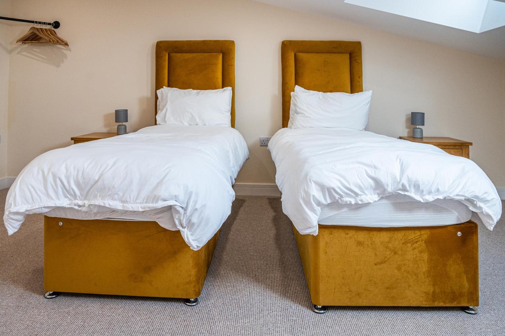 Bears Court North Barn 7 * Cheltenham