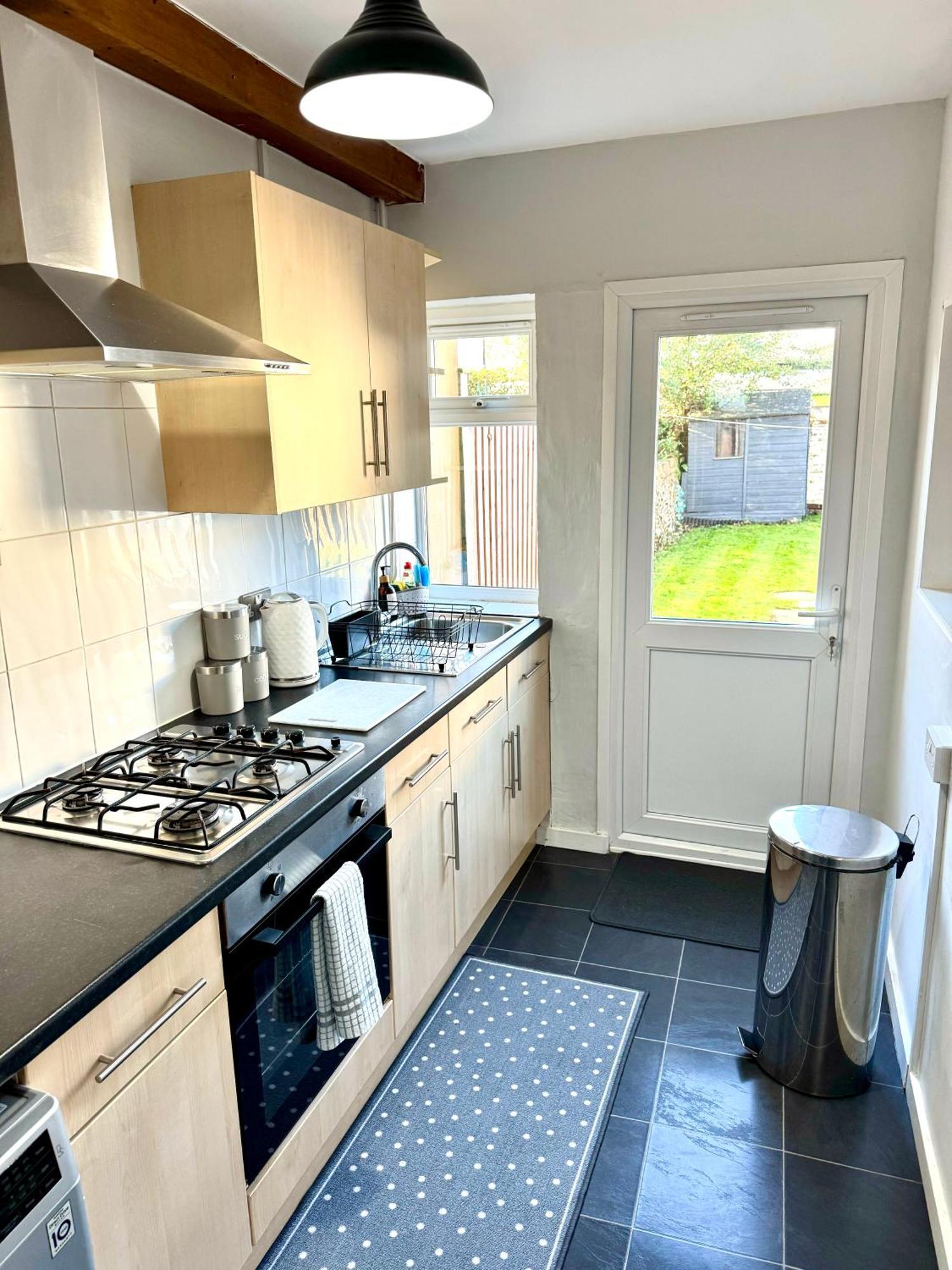 2-bedroom House In Town Centre Apartment Cheltenham
