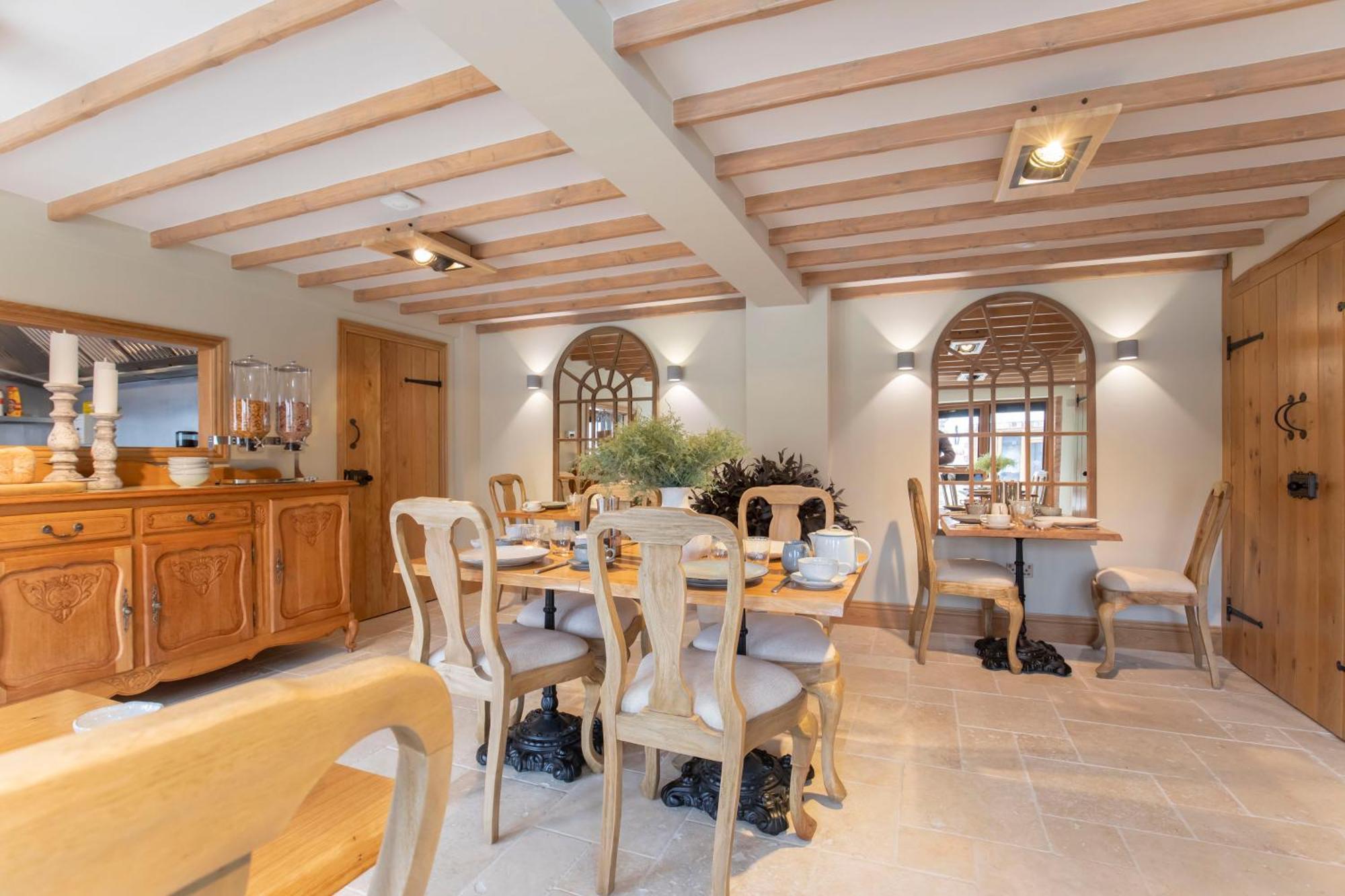 Stable - Boutique Shurdington