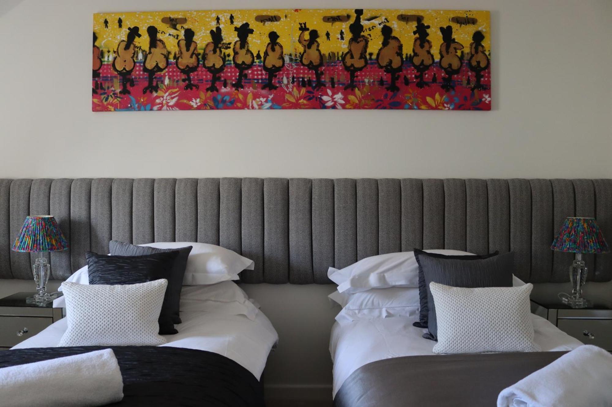 Thornton House Town Centre Free Car Park Apartment Cheltenham