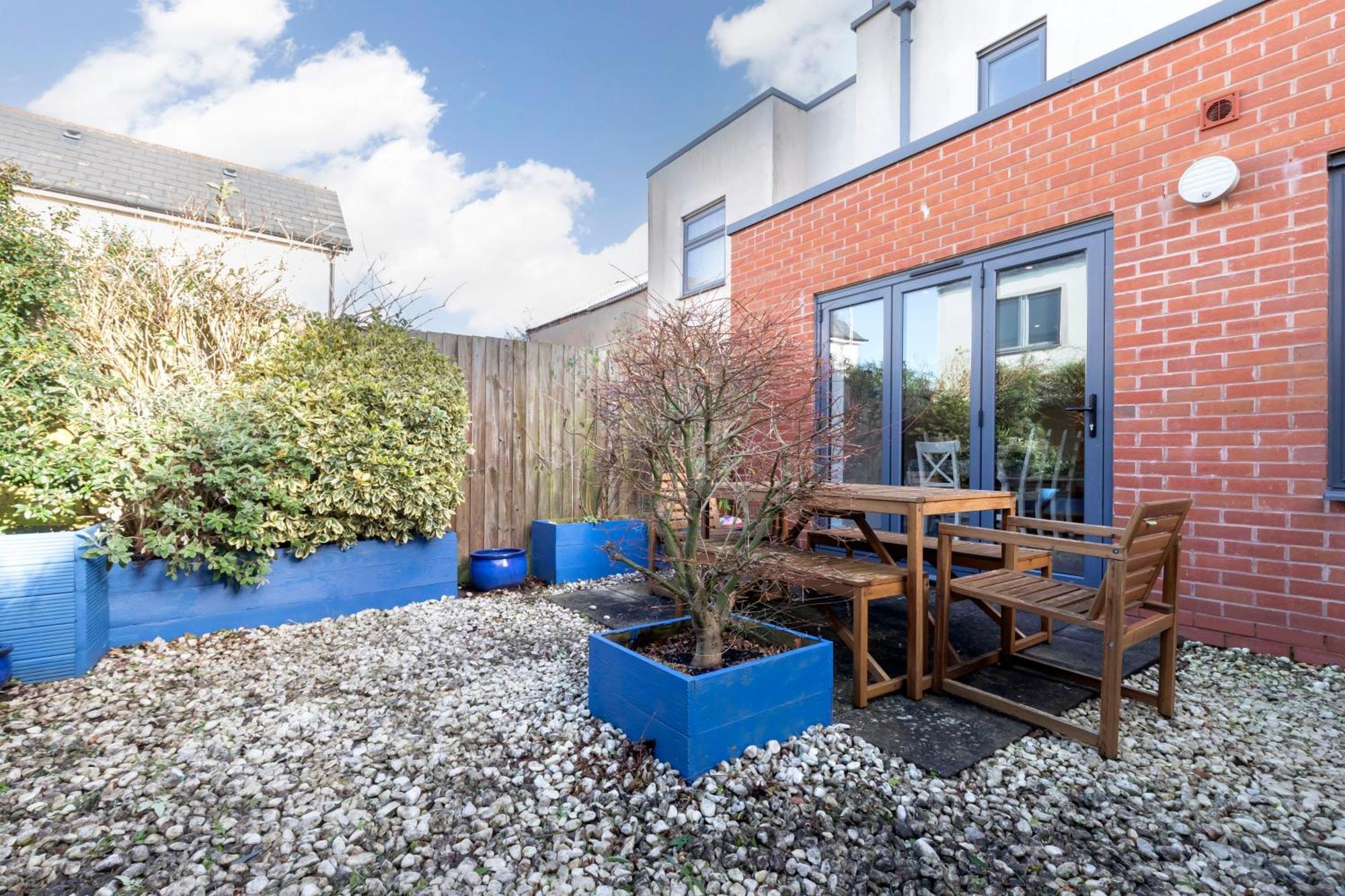Spacious 3 Bed Holiday home Cheltenham
