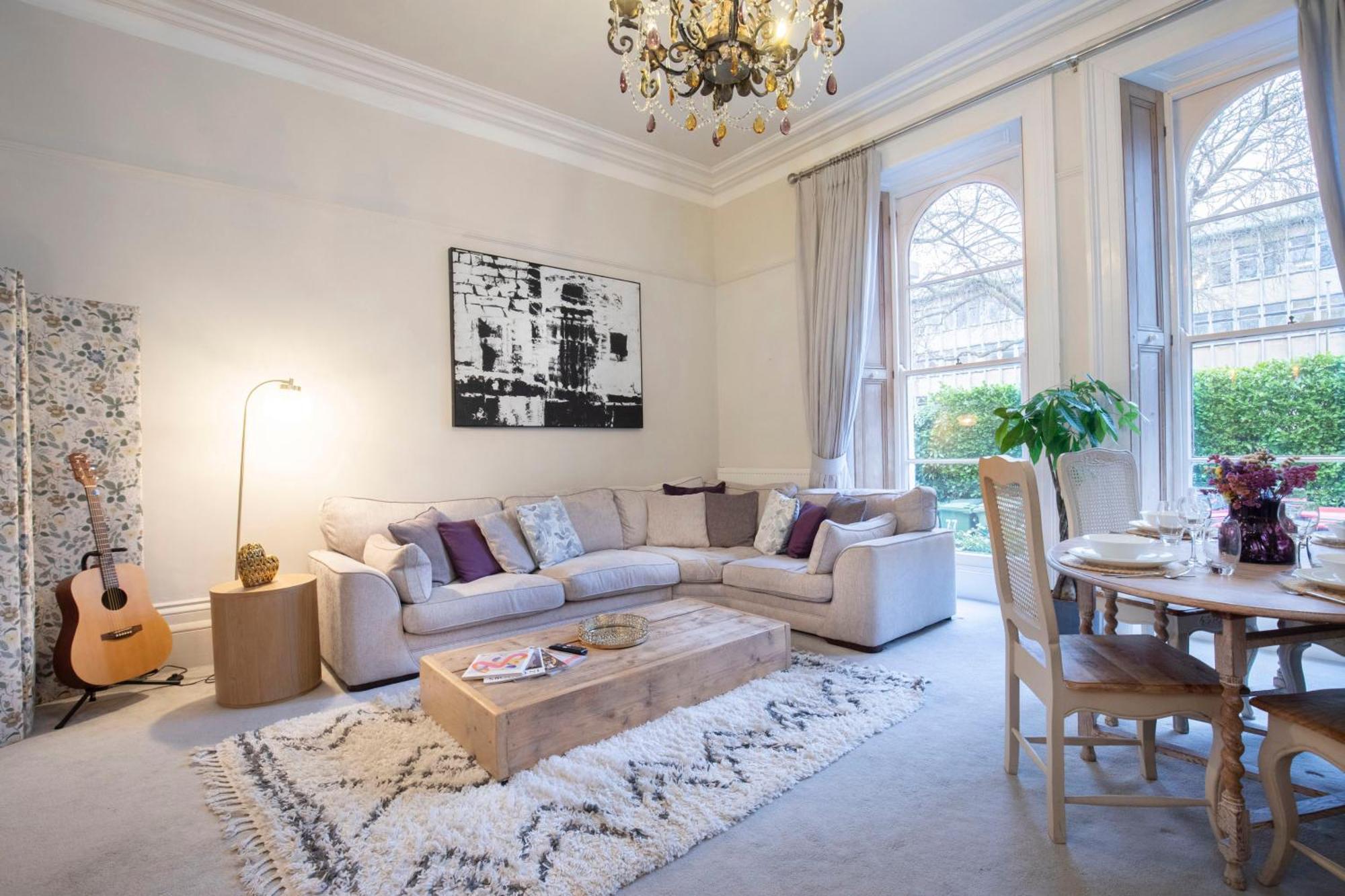 St George's Apartment Cheltenham