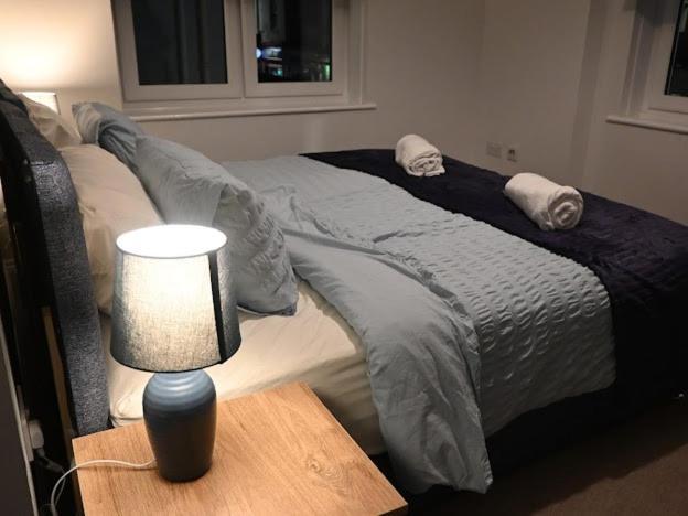 Located With Parking Apartamento Cheltenham