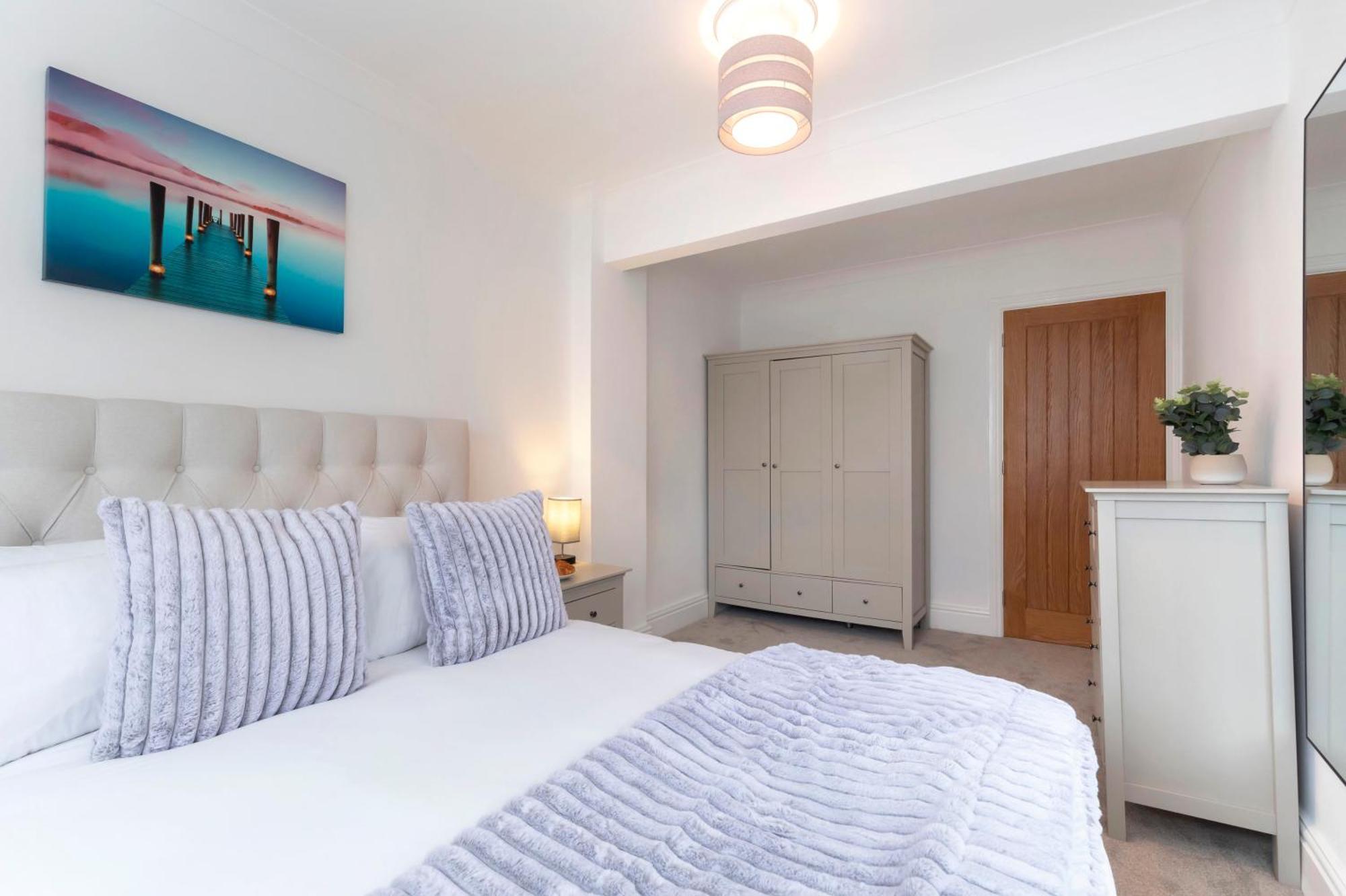 Peaceful 3-bed In Tivoli *