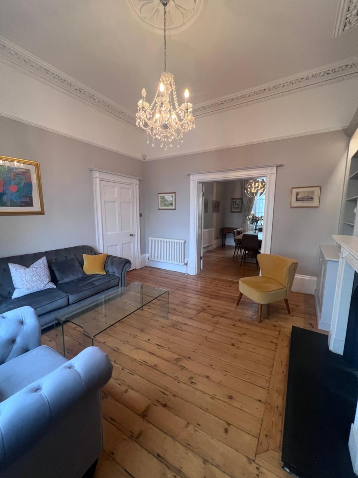 Holiday home No2 Clarence Grade Ii Regency Townhouse Short Walk To Racecourse And Town Centre