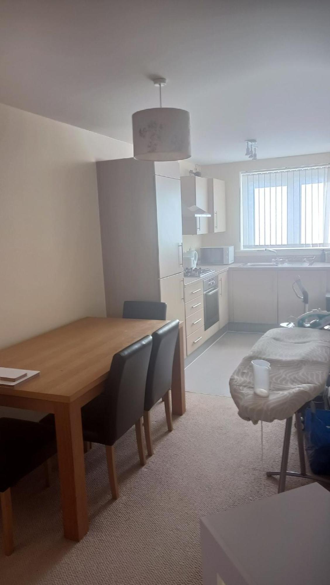 Spacious Cheltenham Flat With Free Allocated Parking Cheltenham