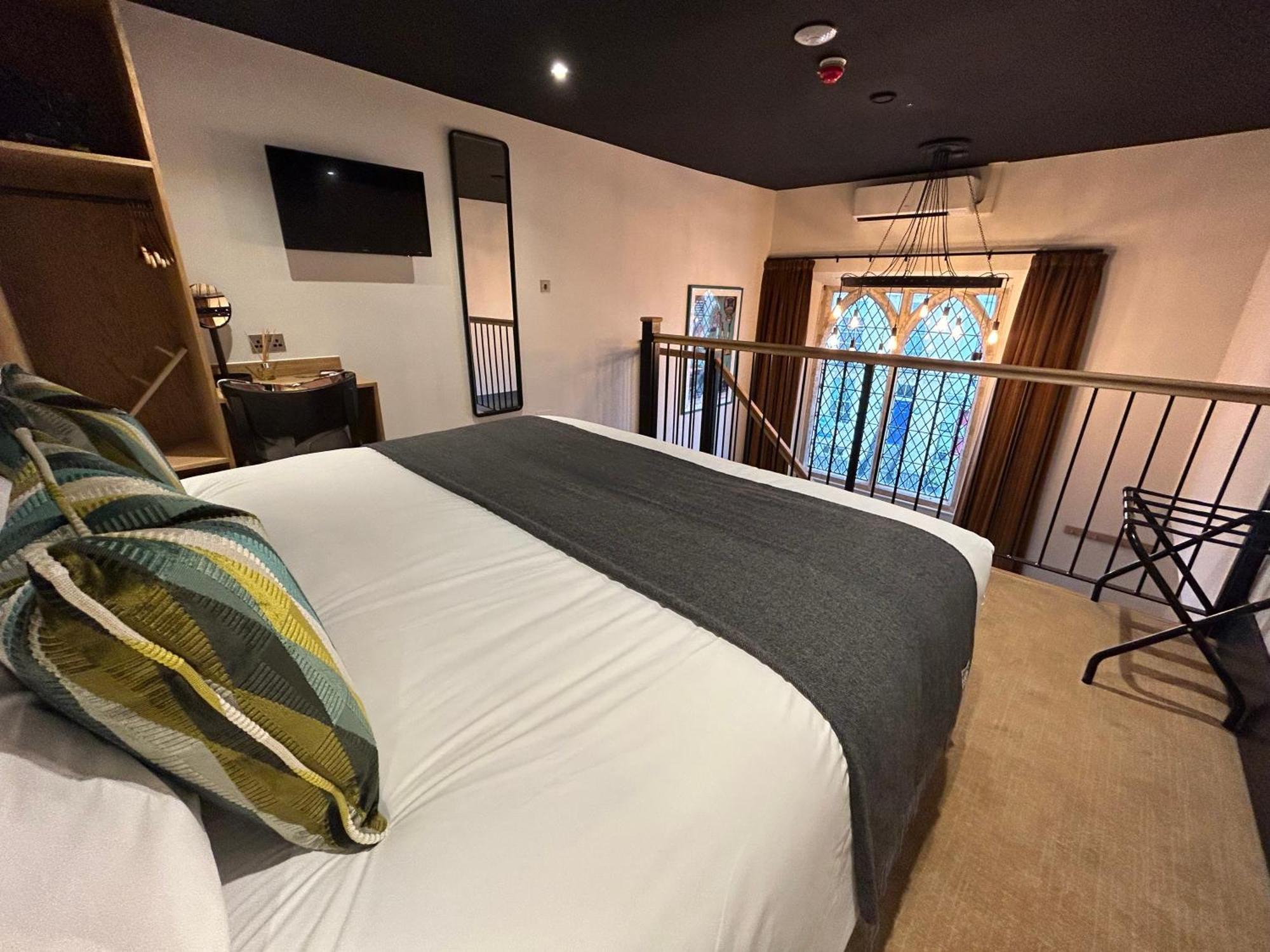 Crescent Place By Mansley Aparthotel Cheltenham