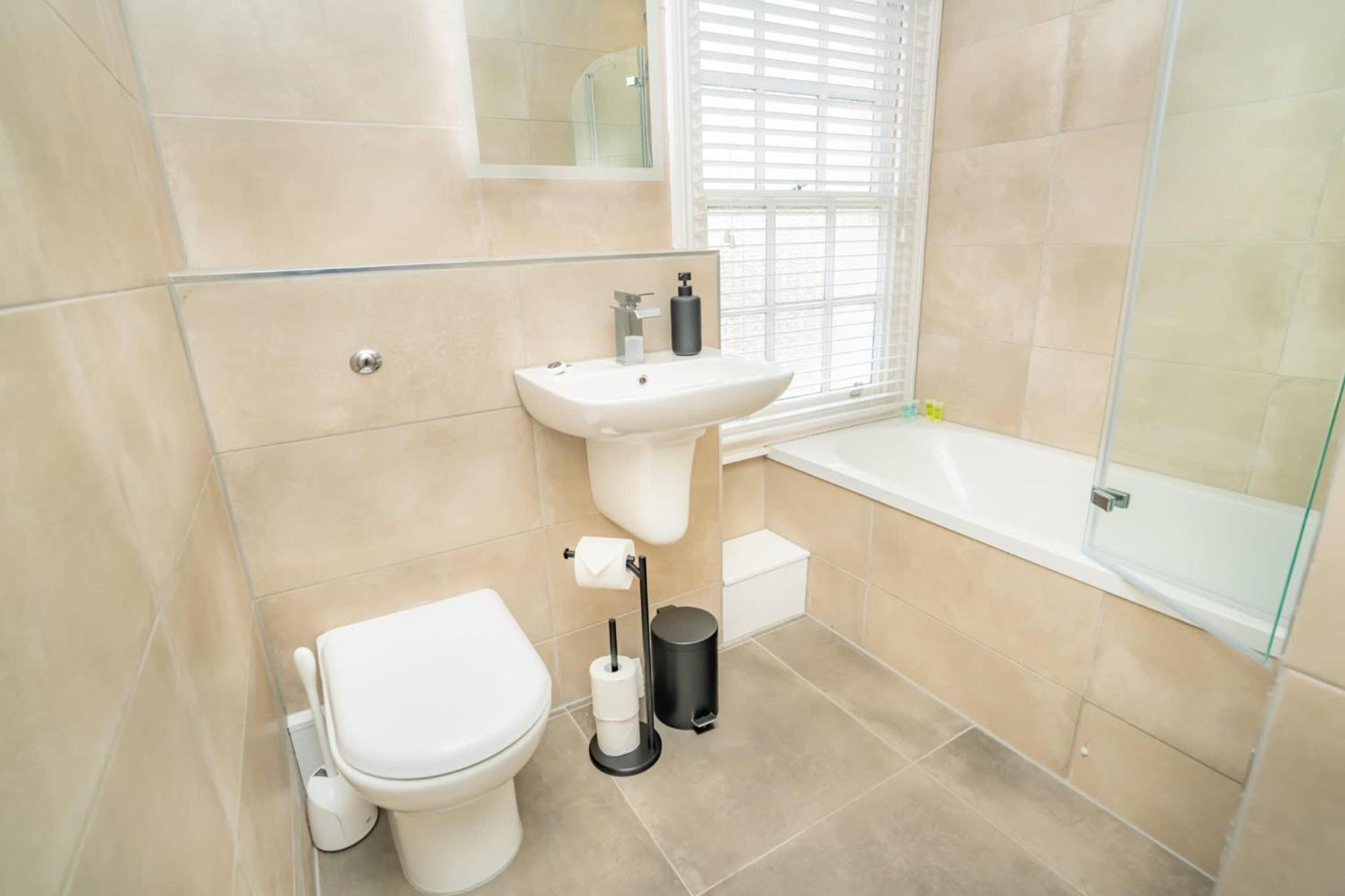 Stunning 1 Bedroom In Centre