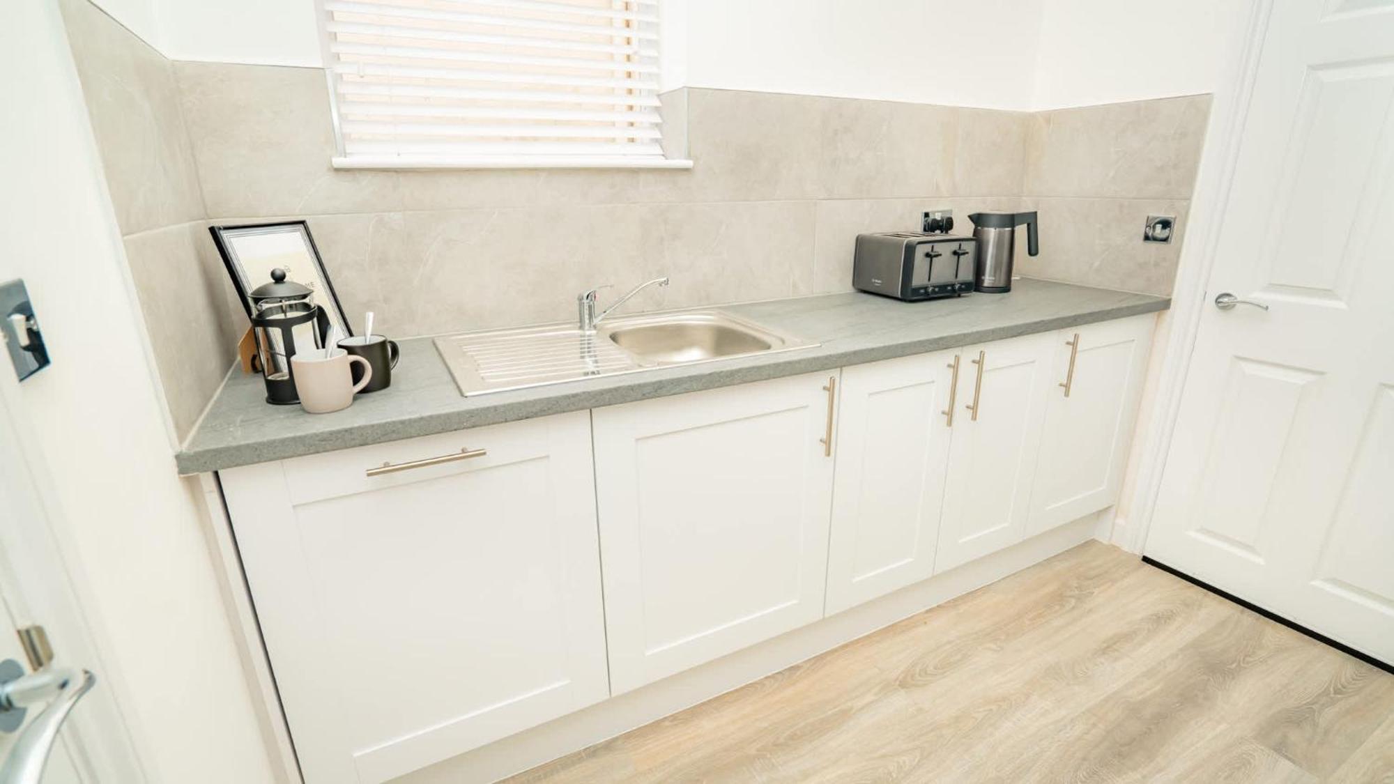 Fabulous 2 Bedroom In Centre Apartment