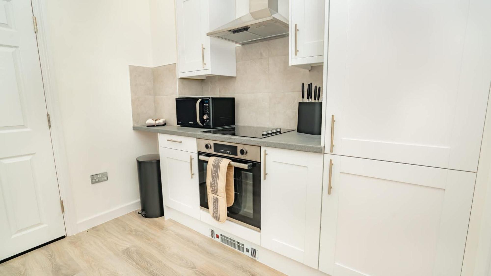 Fabulous 2 Bedroom In Centre Apartment Cheltenham