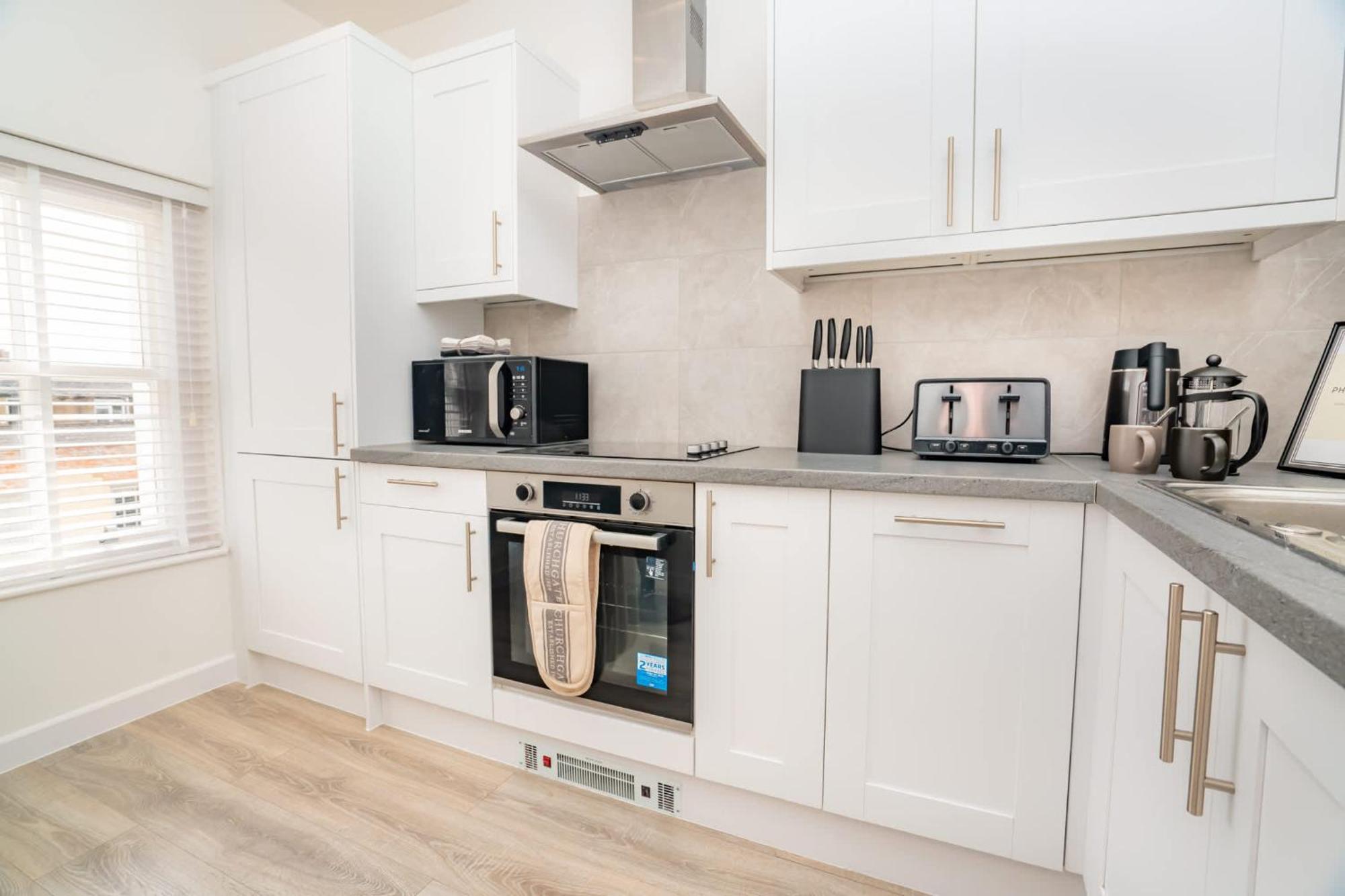 Stunning 1 Bedroom In Centre * Cheltenham