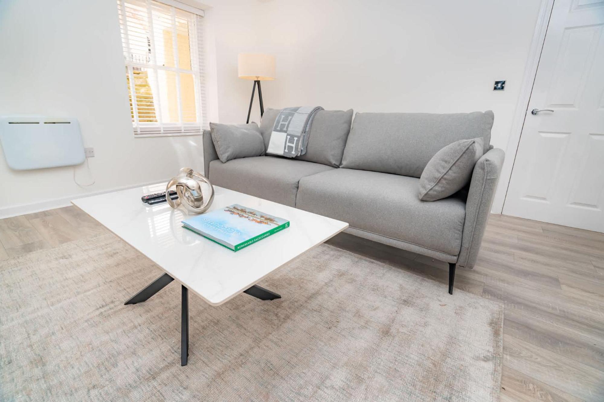 Fabulous 1 Bedroom In Centre Apartment Cheltenham