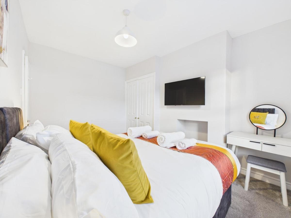 Casa de férias New No 1 Park Street By Signature - 5 Bedroom House *