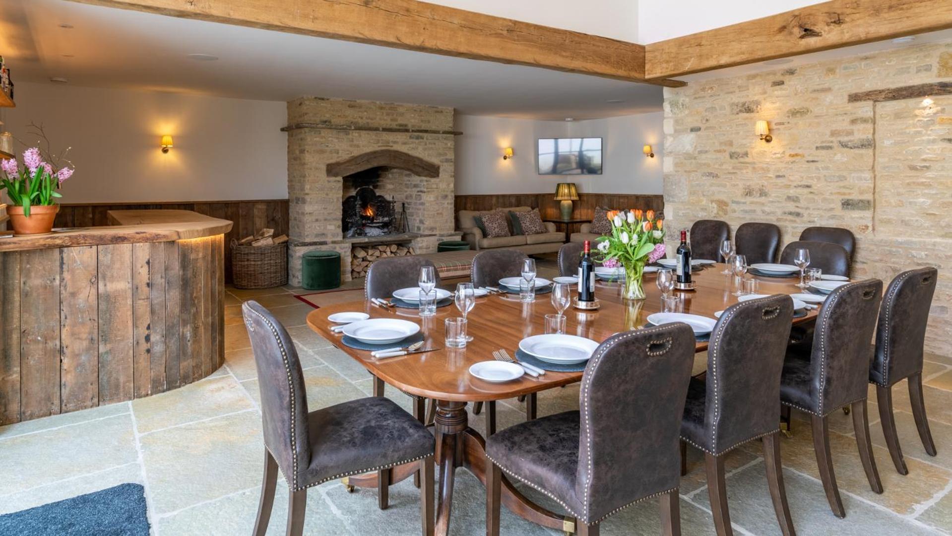 The Old Tractor Shed Holiday home Cheltenham