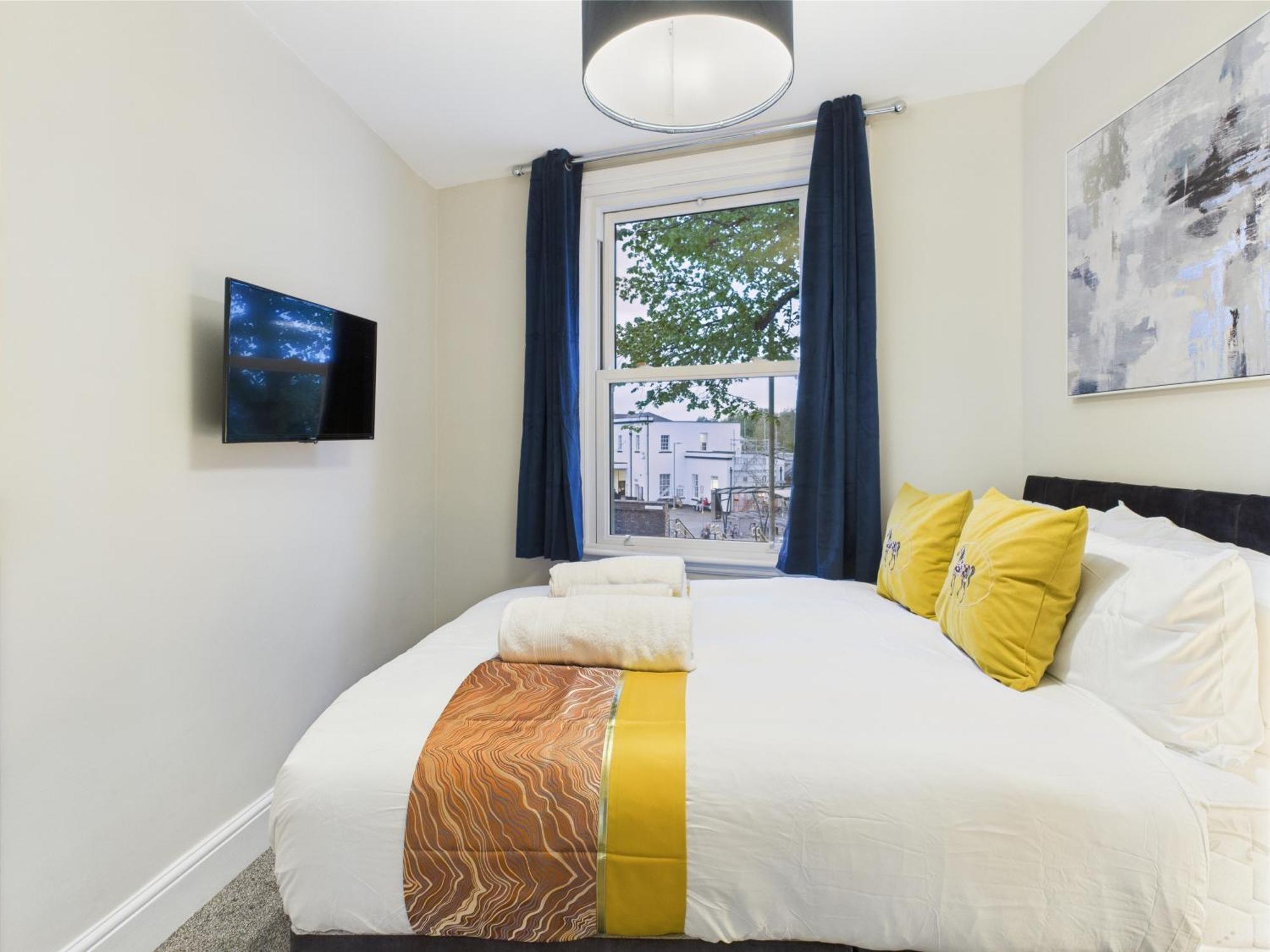 New Queens Road By Signature * Cheltenham