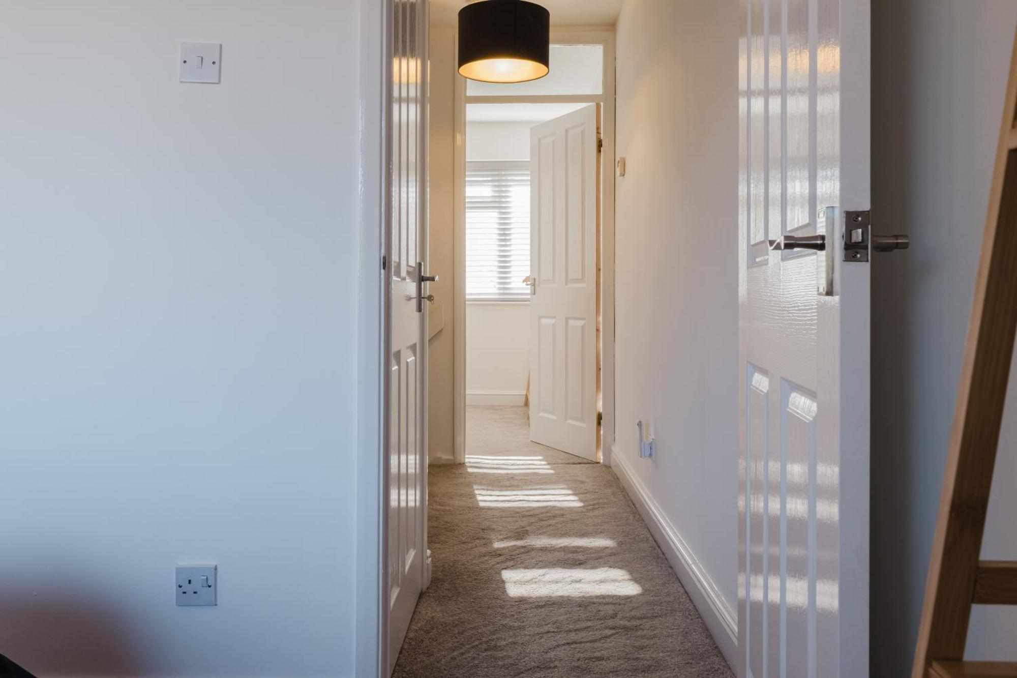 Corner House - Bright 2 Bed In Cheltenham * Cheltenham