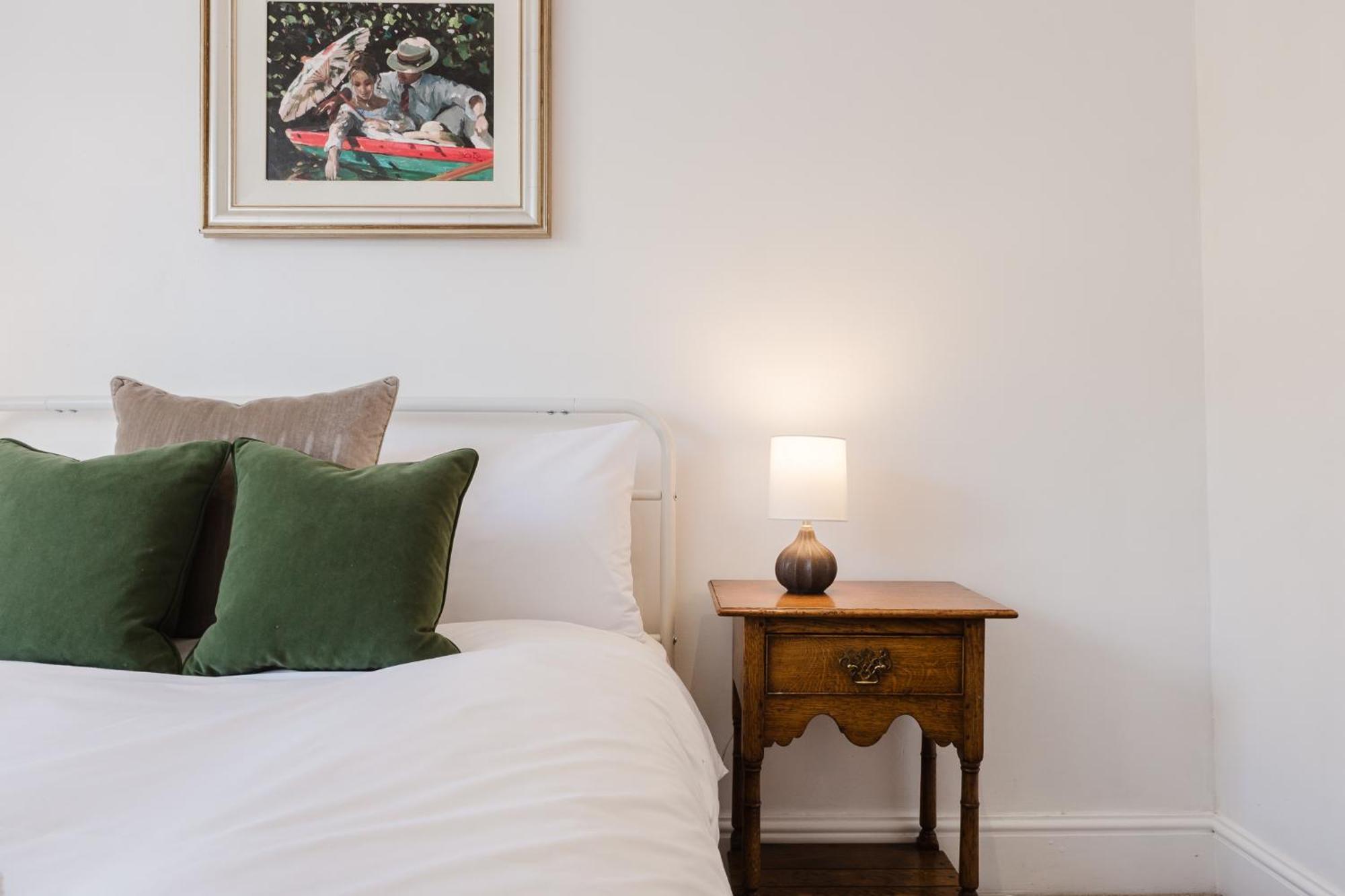 Gorgeous Townhouse With Garden & Open Living Apartamento Cheltenham