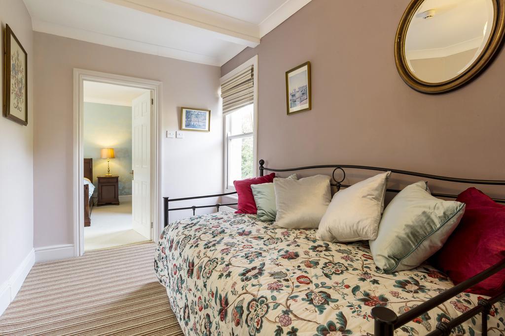 Malvern View Bed & Breakfast Cheltenham