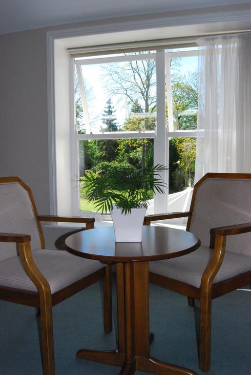 Little Manor Bed & Breakfast