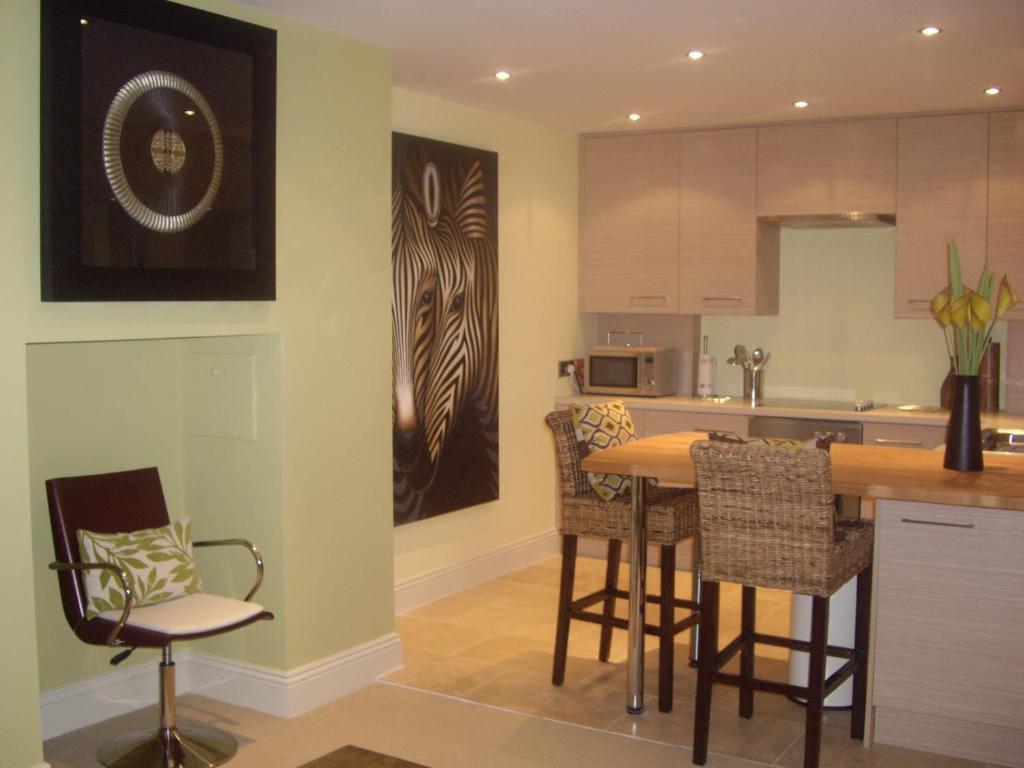 Portland Apartment Cheltenham