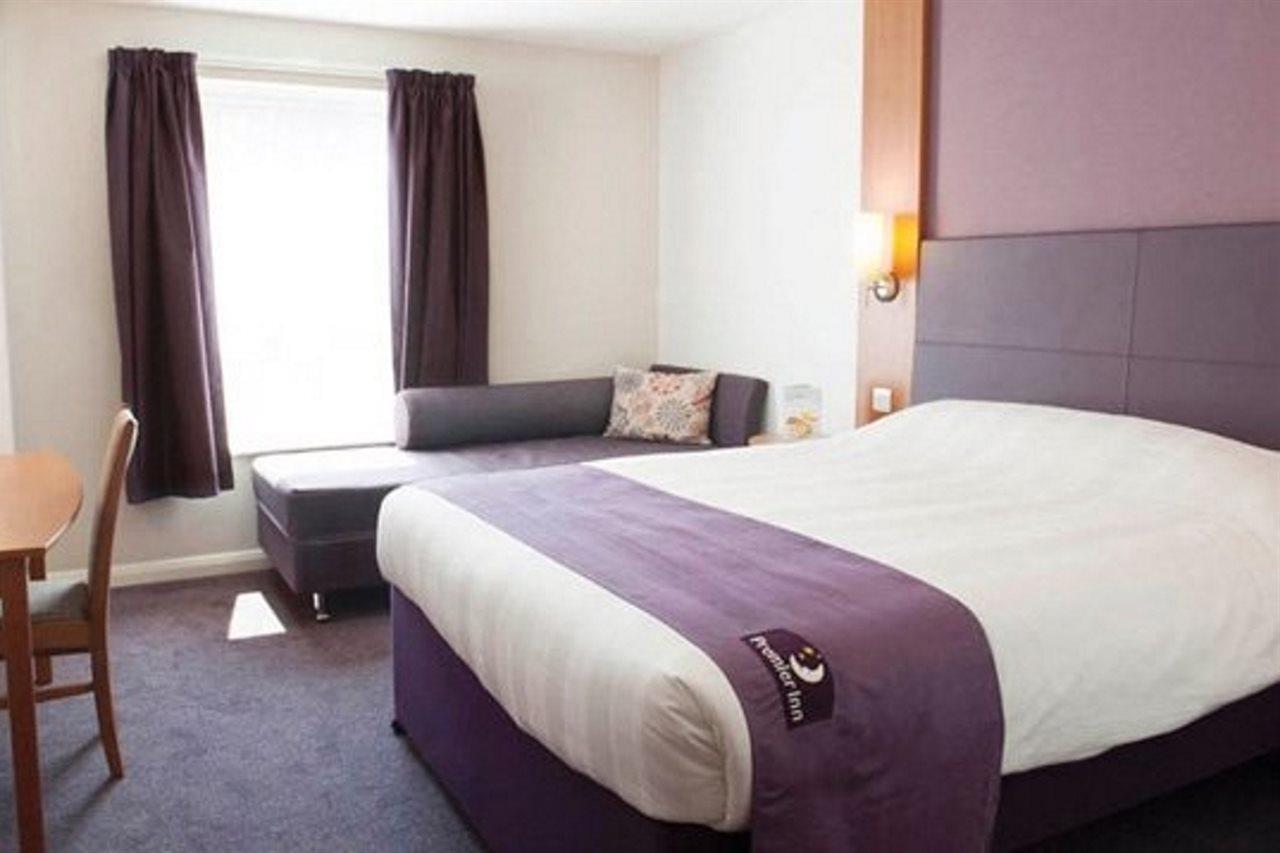 Premier Hotel 3*