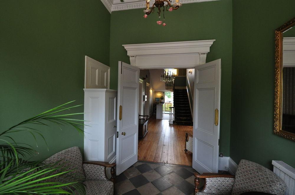 Cotswold Grange Bed & Breakfast 5*