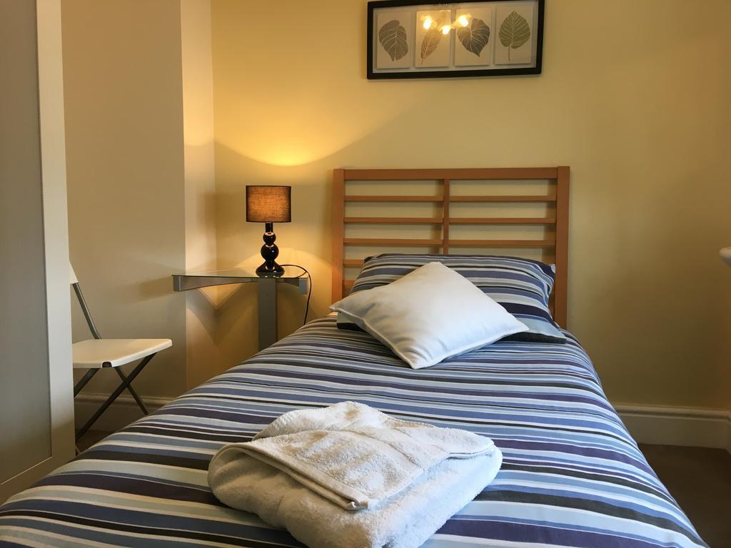 Bentons Guest house Cheltenham
