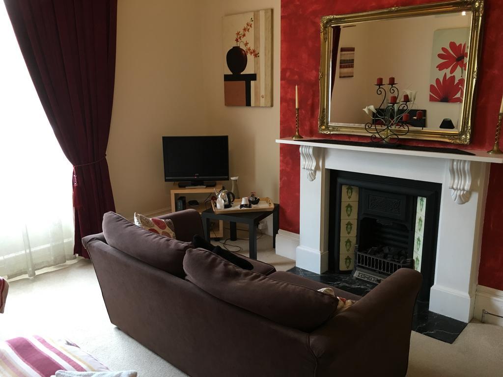 Bentons Guest house Cheltenham